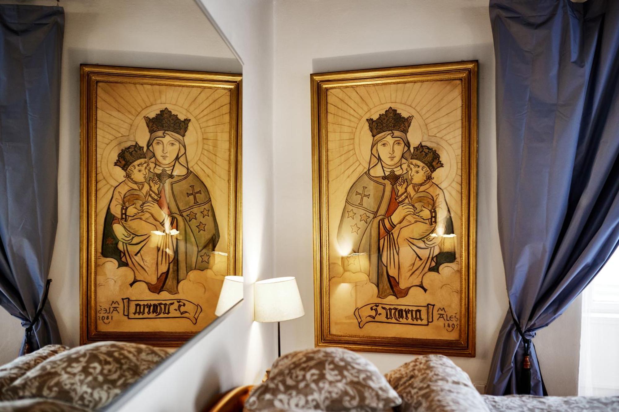 At The Blue Lion & Parking Assistance Apartment Prague Luaran gambar