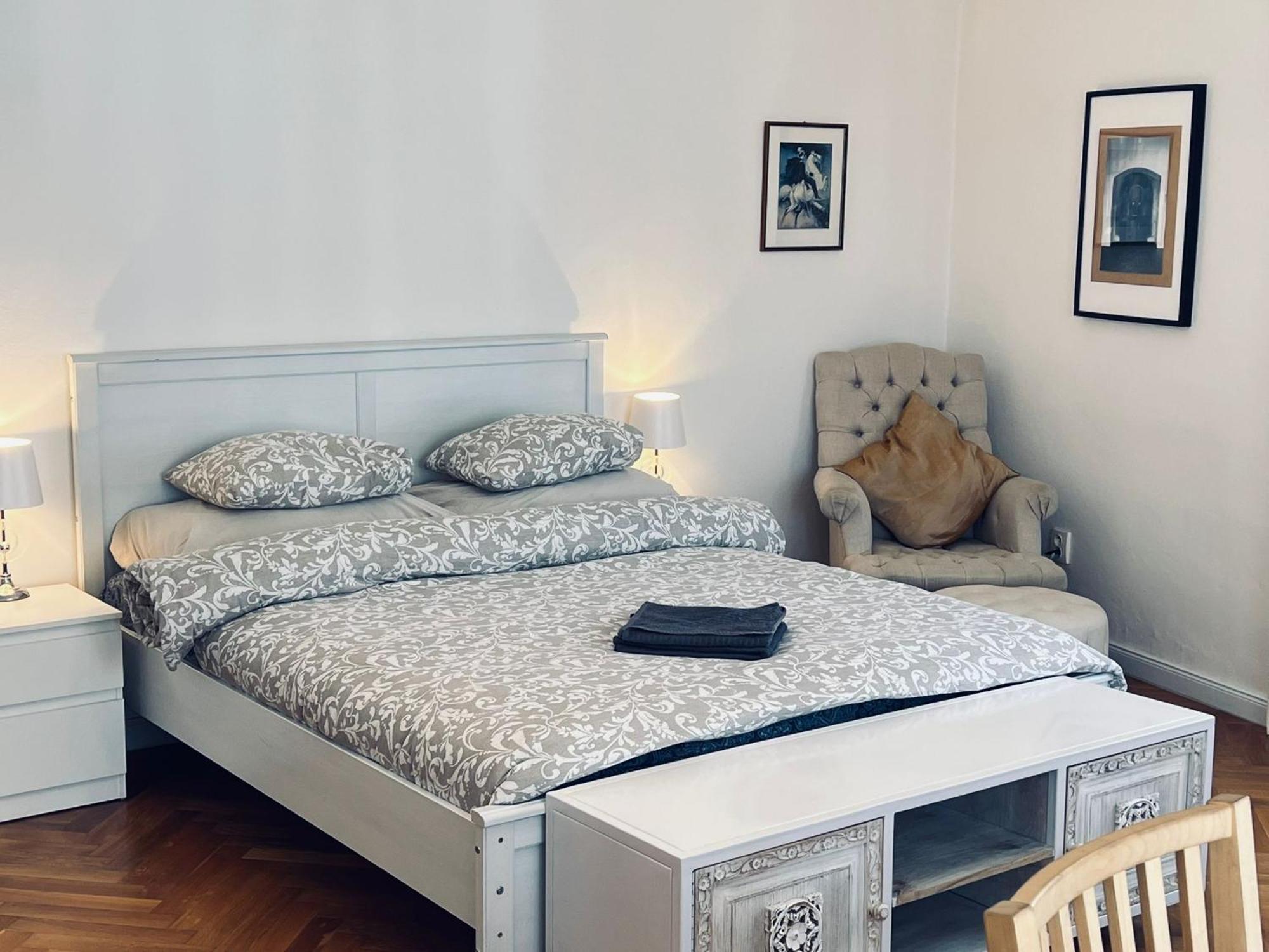 At The Blue Lion & Parking Assistance Apartment Prague Luaran gambar