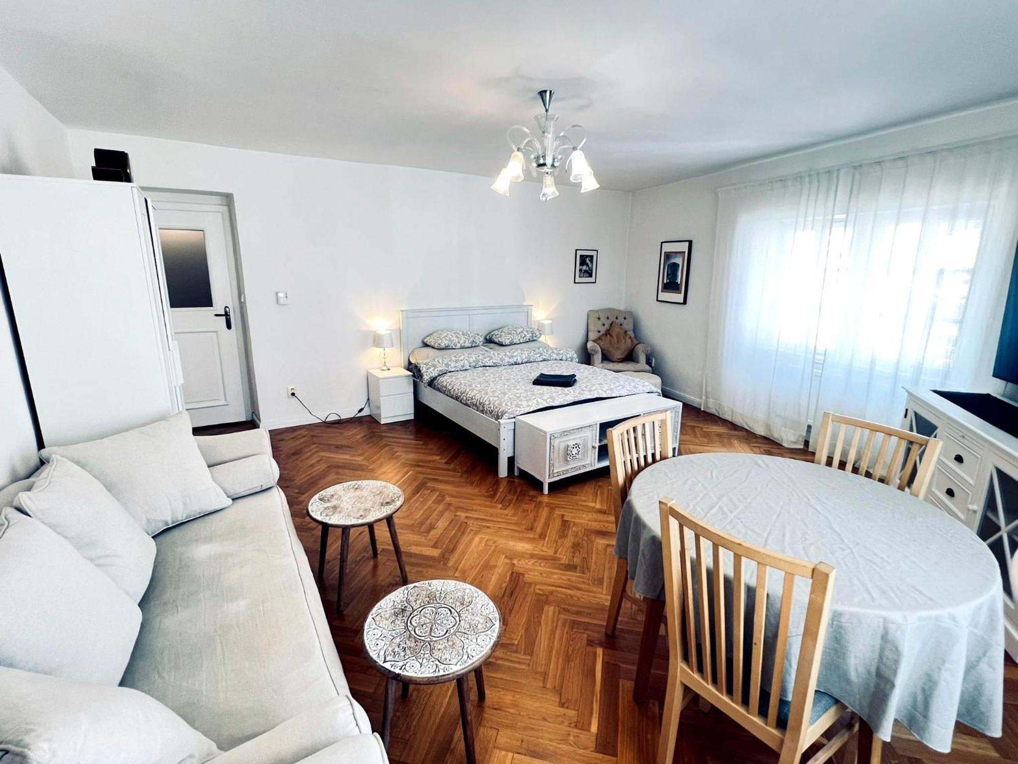 At The Blue Lion & Parking Assistance Apartment Prague Luaran gambar