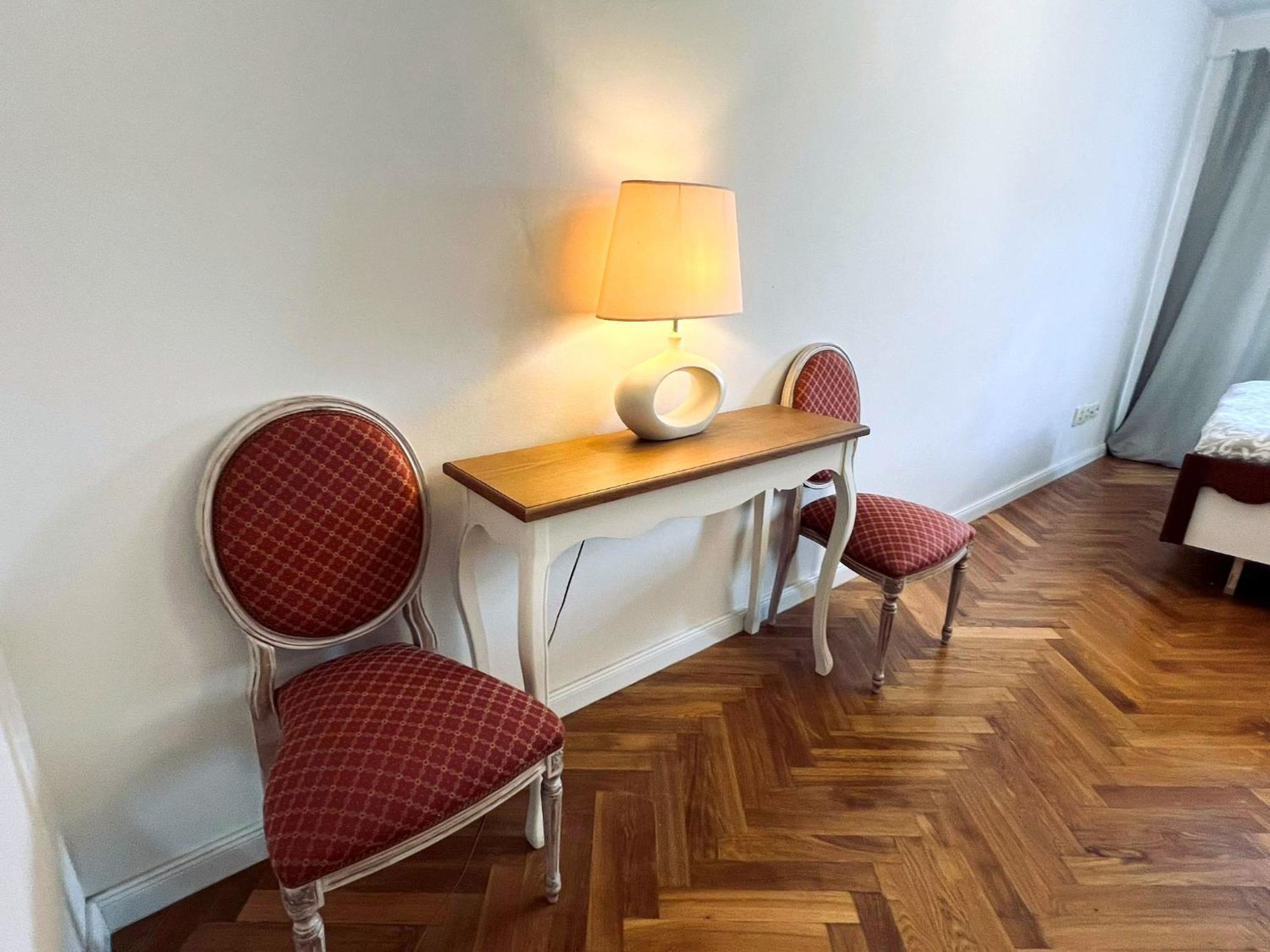 At The Blue Lion & Parking Assistance Apartment Prague Luaran gambar